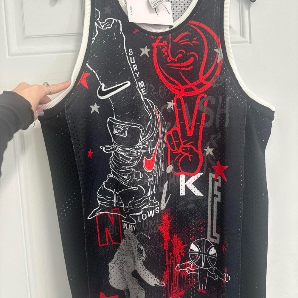 Nike Black and Red Graphic Tank Top